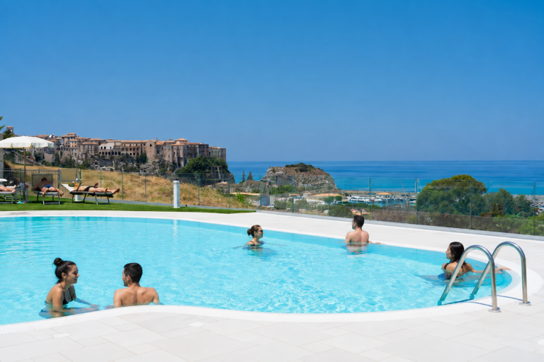 Residence con piscina a Tropea